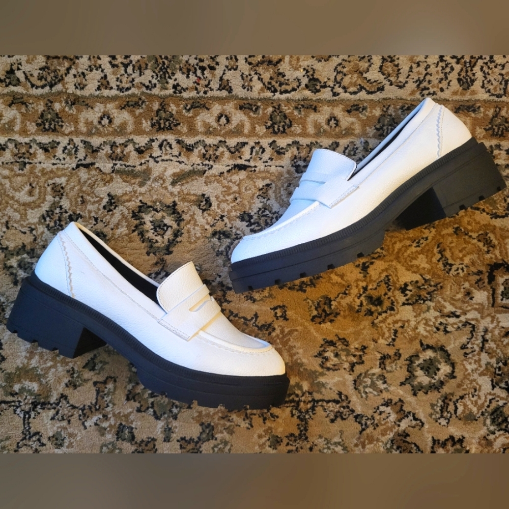 Rocket Dog White Platform Loafers